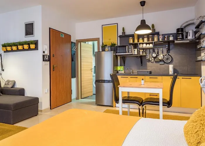 Julija Apartment *